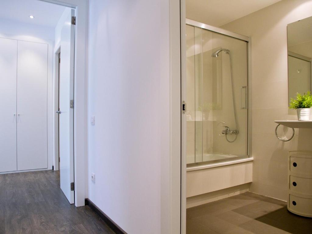 Hotel Dailyflats Parc Gueell 3*