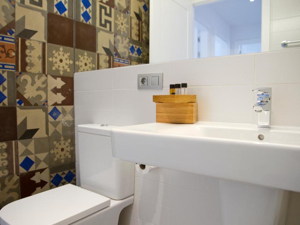 Hotel Dailyflats Parc Gueell 3*