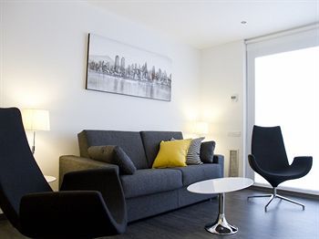 Dailyflats Parc Gueell Hotel 3*